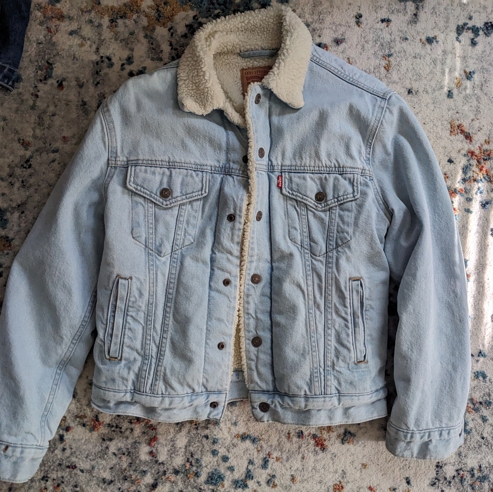 Levi's Light Denim Sherpa Lined Denim Jacket